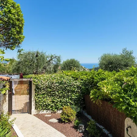 Charming Sea View With Jacuzzi And Private Garden *