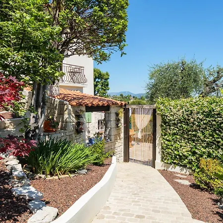 Charming Sea View With Jacuzzi And Private Garden Νίκαια