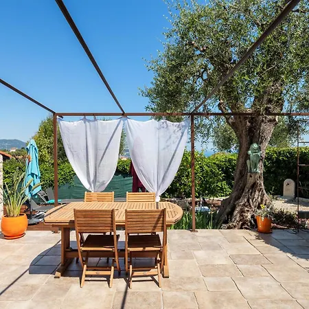 Charming Sea View With Jacuzzi And Private Garden *