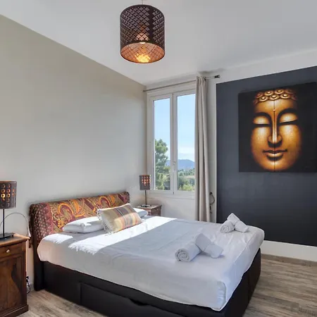 Charming Sea View With Jacuzzi And Private Garden *