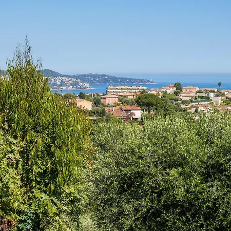 Charming Sea View With Jacuzzi And Private Garden Νίκαια